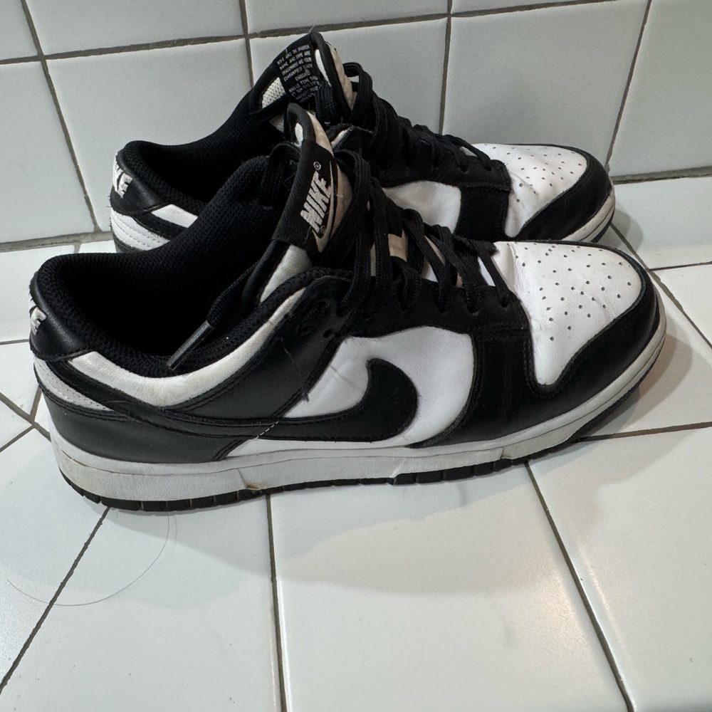Women’s Nike panda dunks